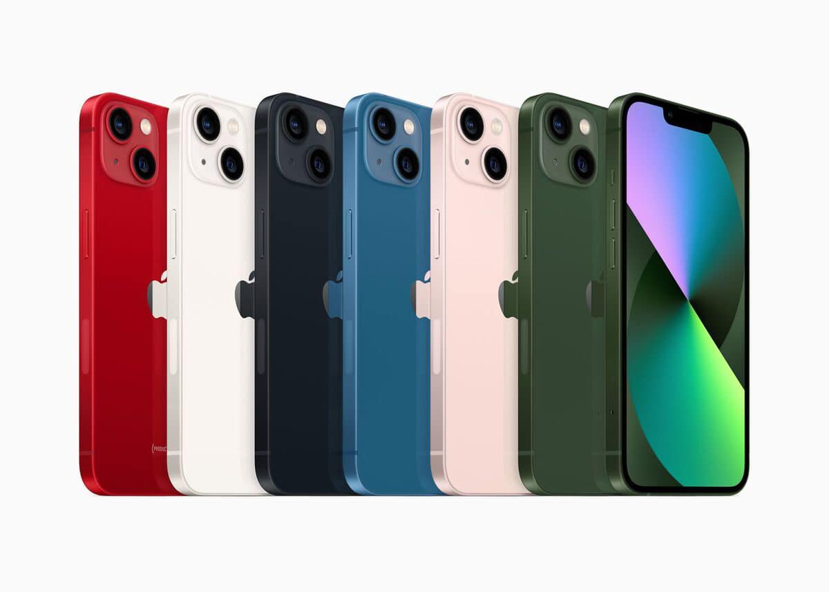 Gamme iPhone 13 multicolore — inspection atelier